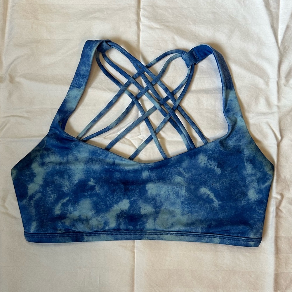 Lululemon Free to Be Bra - Wild Size 8